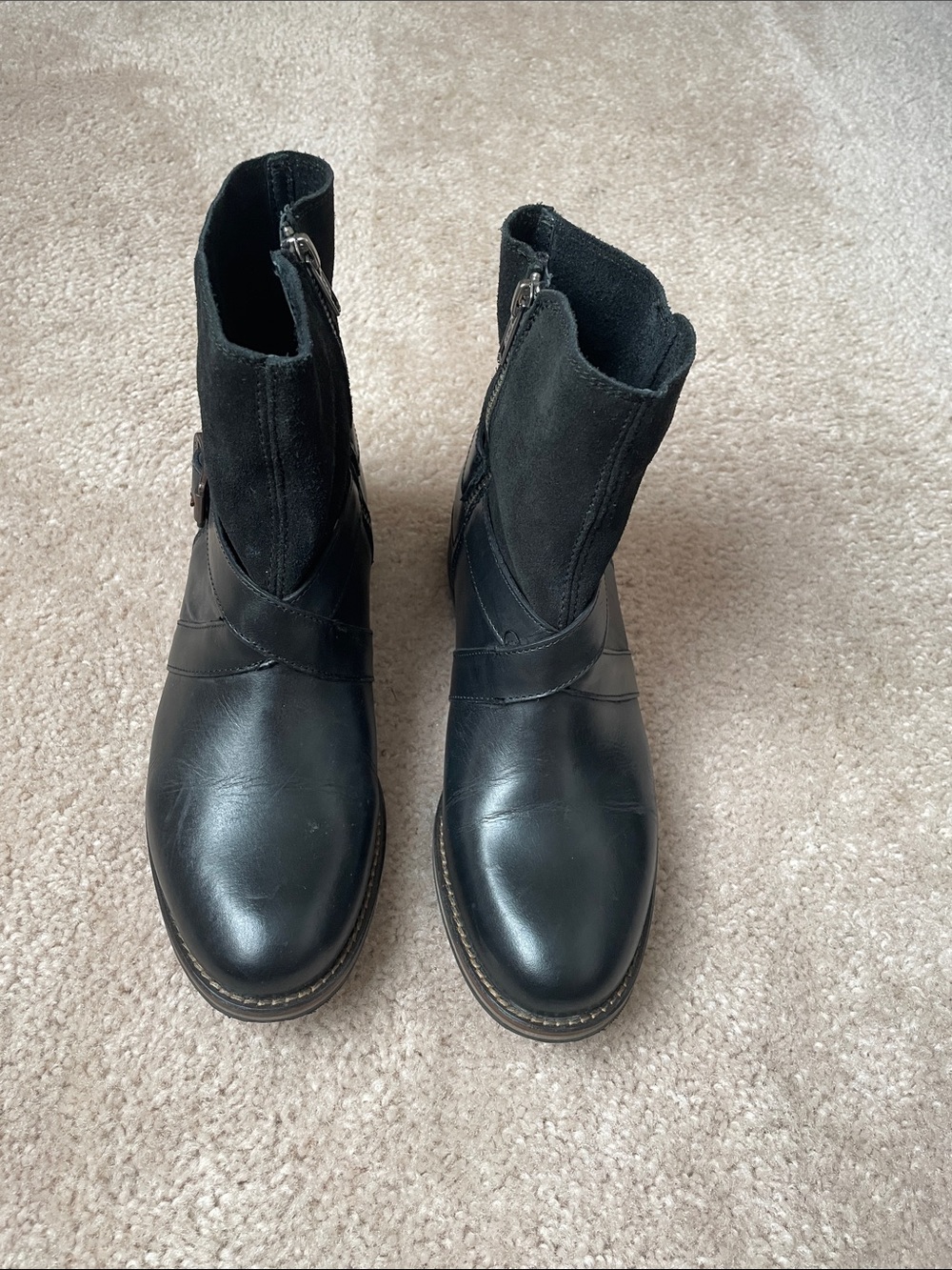 Wolverine Black Leather Zip Ankle Boots